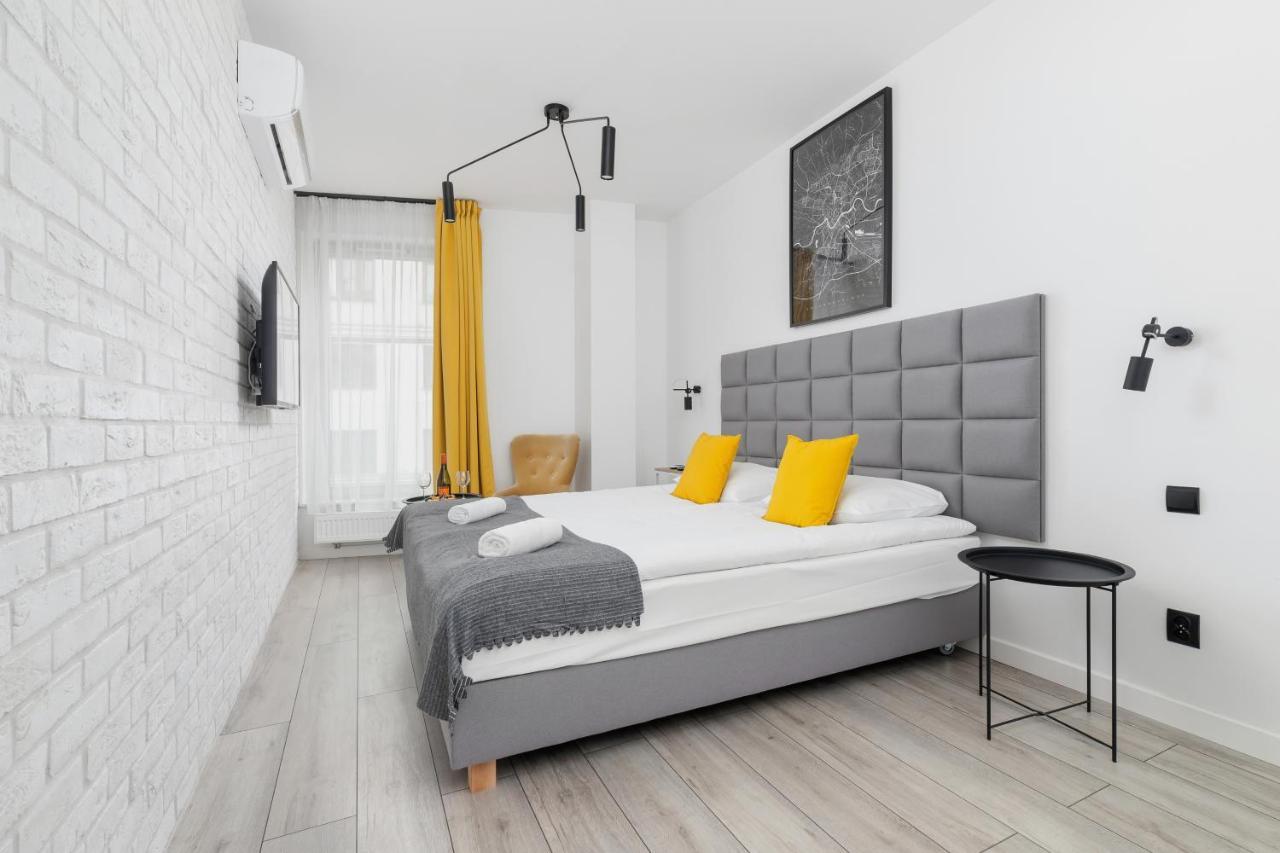 شقة Studio Miodowa Krakow Kazimierz By Renters المظهر الخارجي الصورة