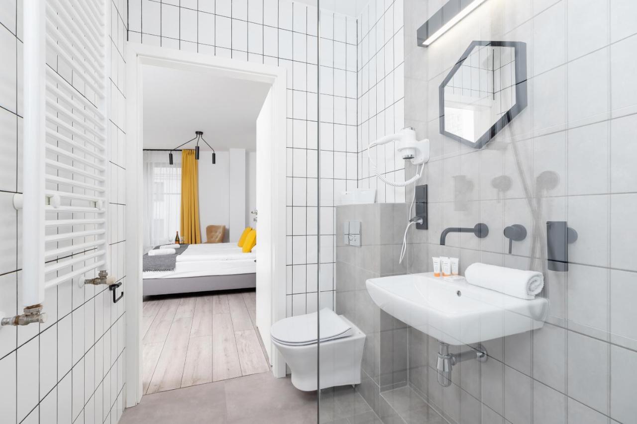 شقة Studio Miodowa Krakow Kazimierz By Renters المظهر الخارجي الصورة