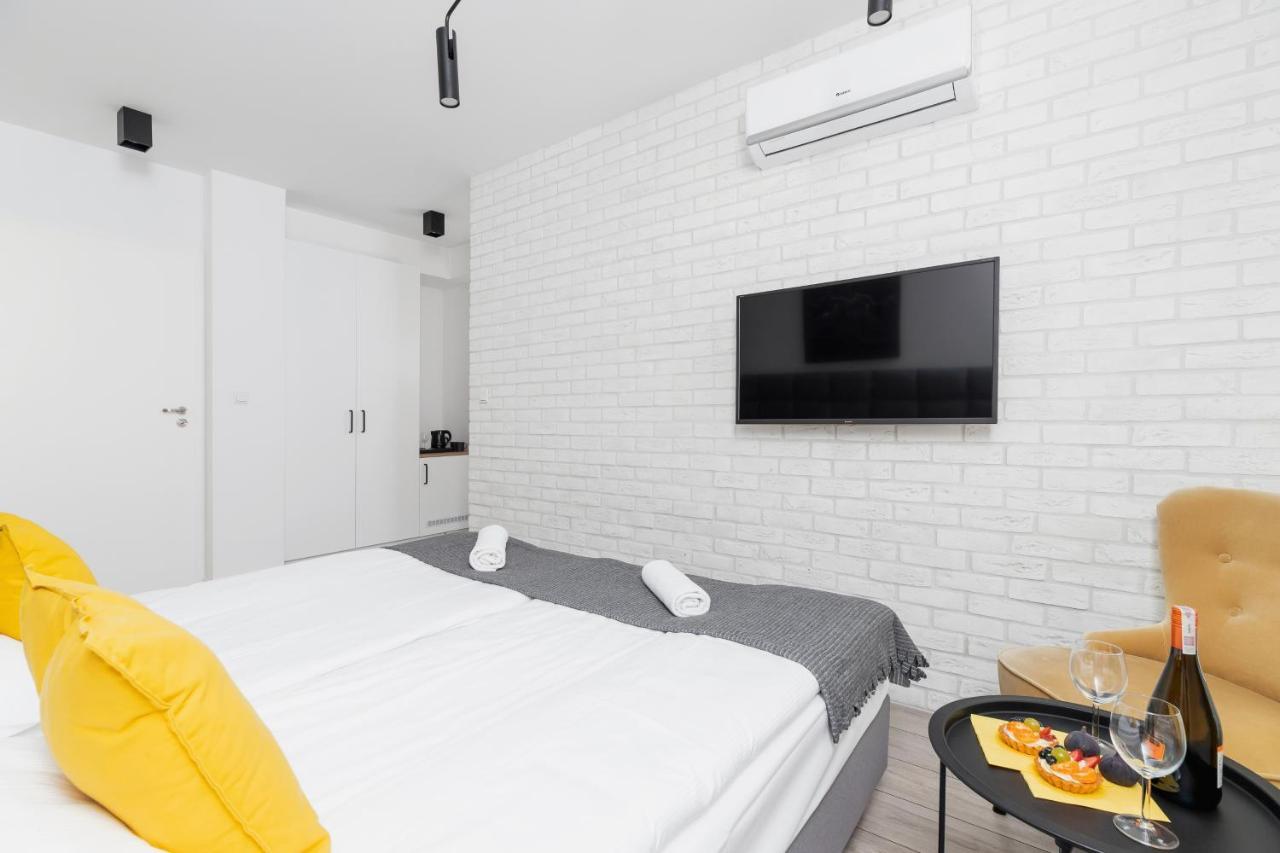 شقة Studio Miodowa Krakow Kazimierz By Renters المظهر الخارجي الصورة