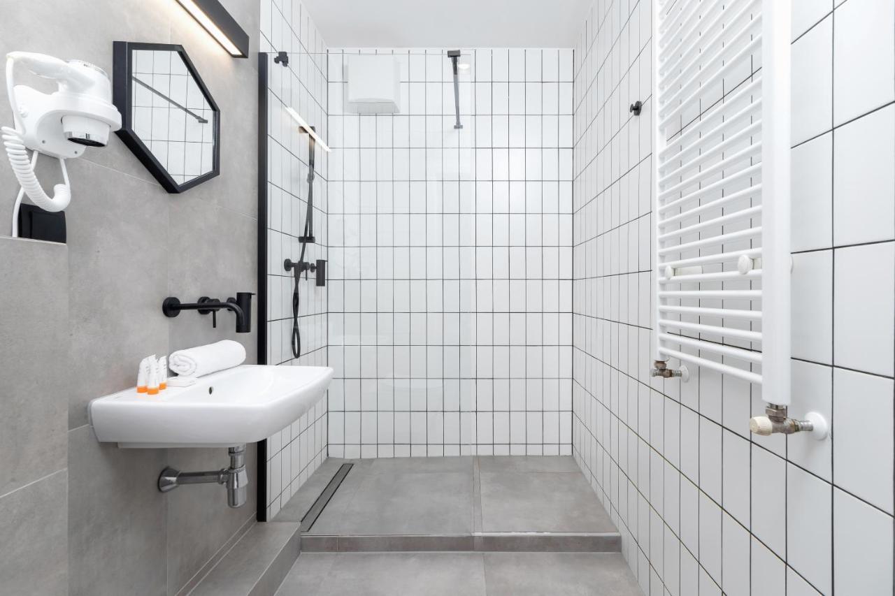 شقة Studio Miodowa Krakow Kazimierz By Renters المظهر الخارجي الصورة