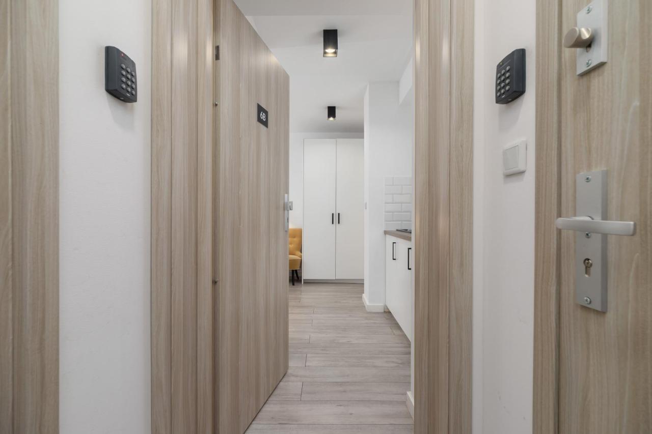 شقة Studio Miodowa Krakow Kazimierz By Renters المظهر الخارجي الصورة